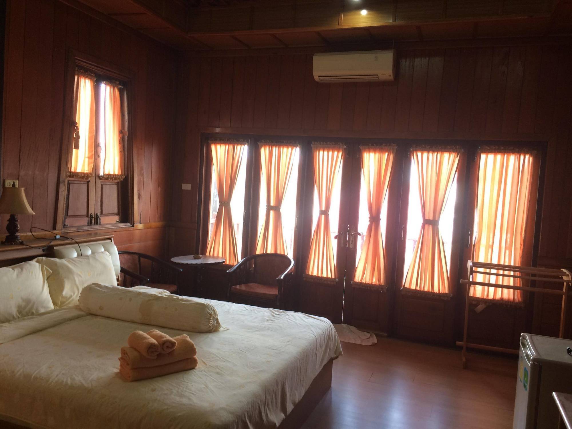 Отель Beau And Blonde House Kamala Экстерьер фото
